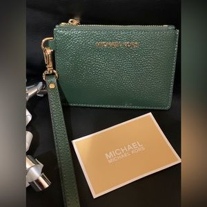 Michael Kors ✅ Jetset card/key 💚pebbled leather hunter green💚 wallet, wristlet